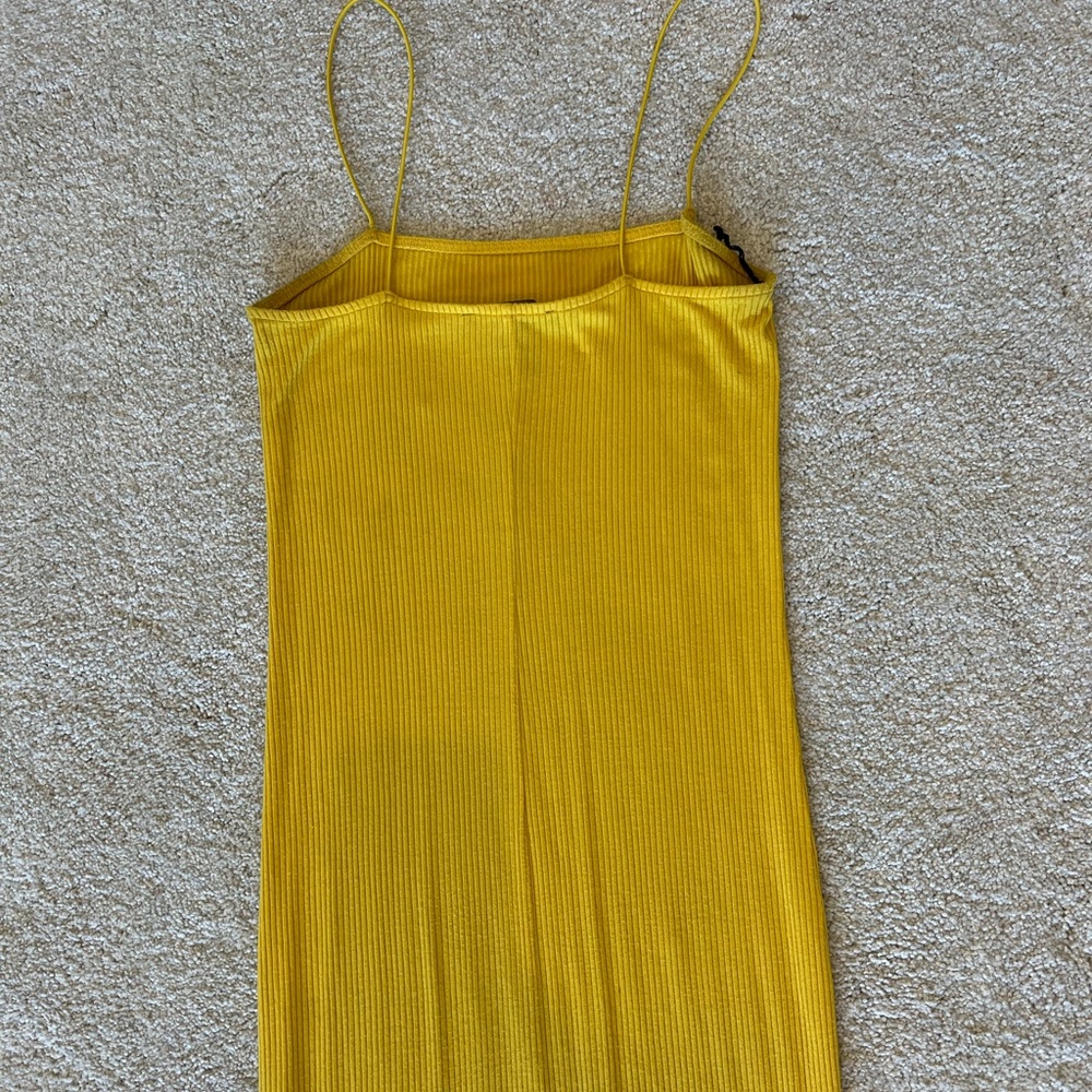 YELLOW DRESS - Picture 4 of 7